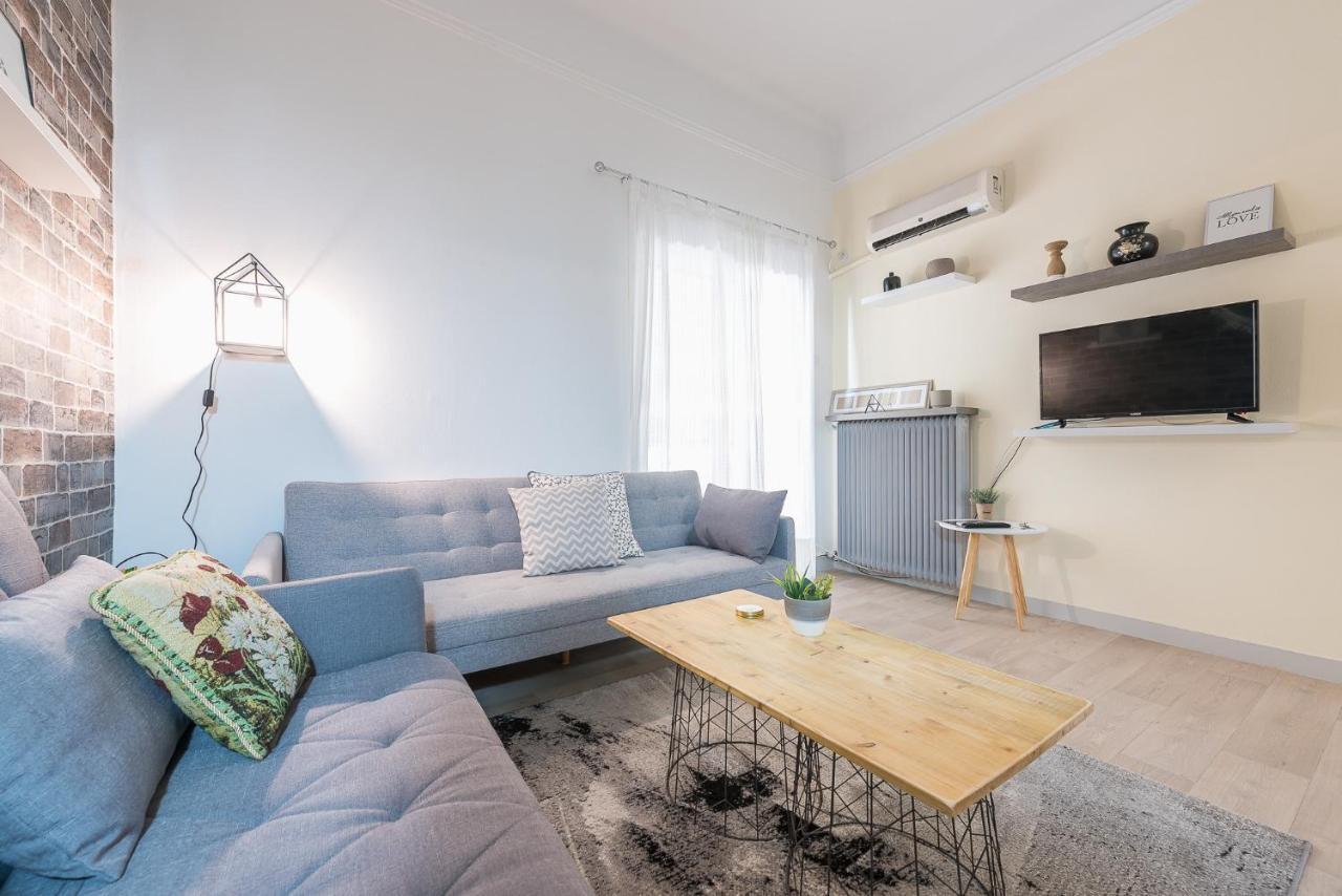 Lovely 1 Bedroom Apartment In Athènes Extérieur photo