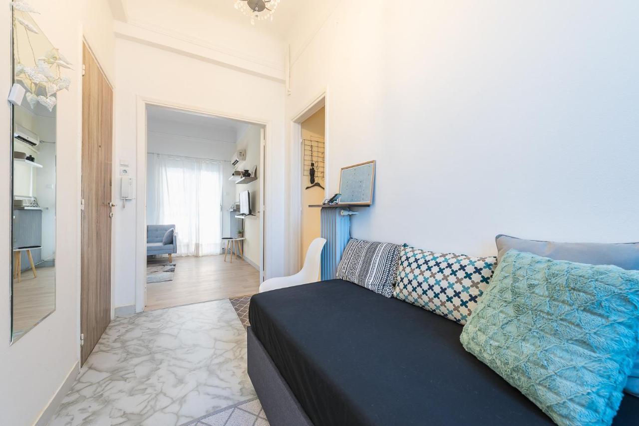 Lovely 1 Bedroom Apartment In Athènes Extérieur photo