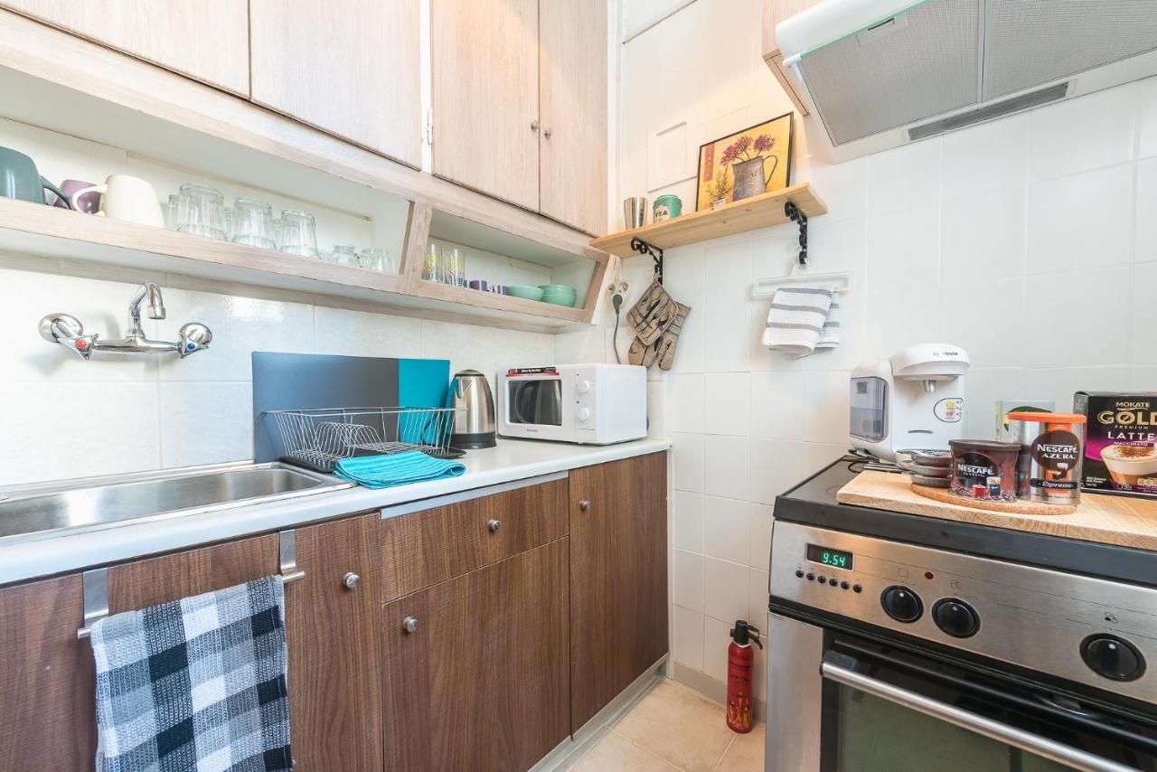 Lovely 1 Bedroom Apartment In Athènes Extérieur photo